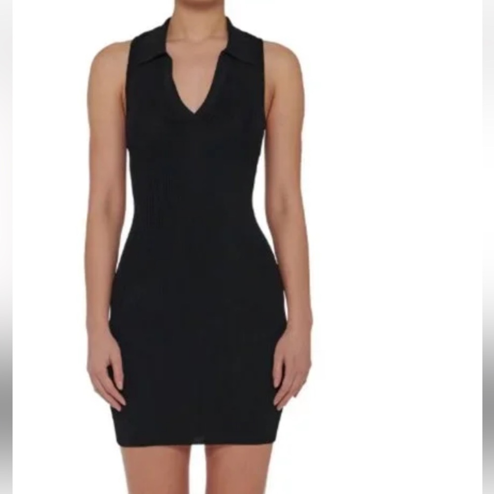 Elegant Black Sleeveless Dress